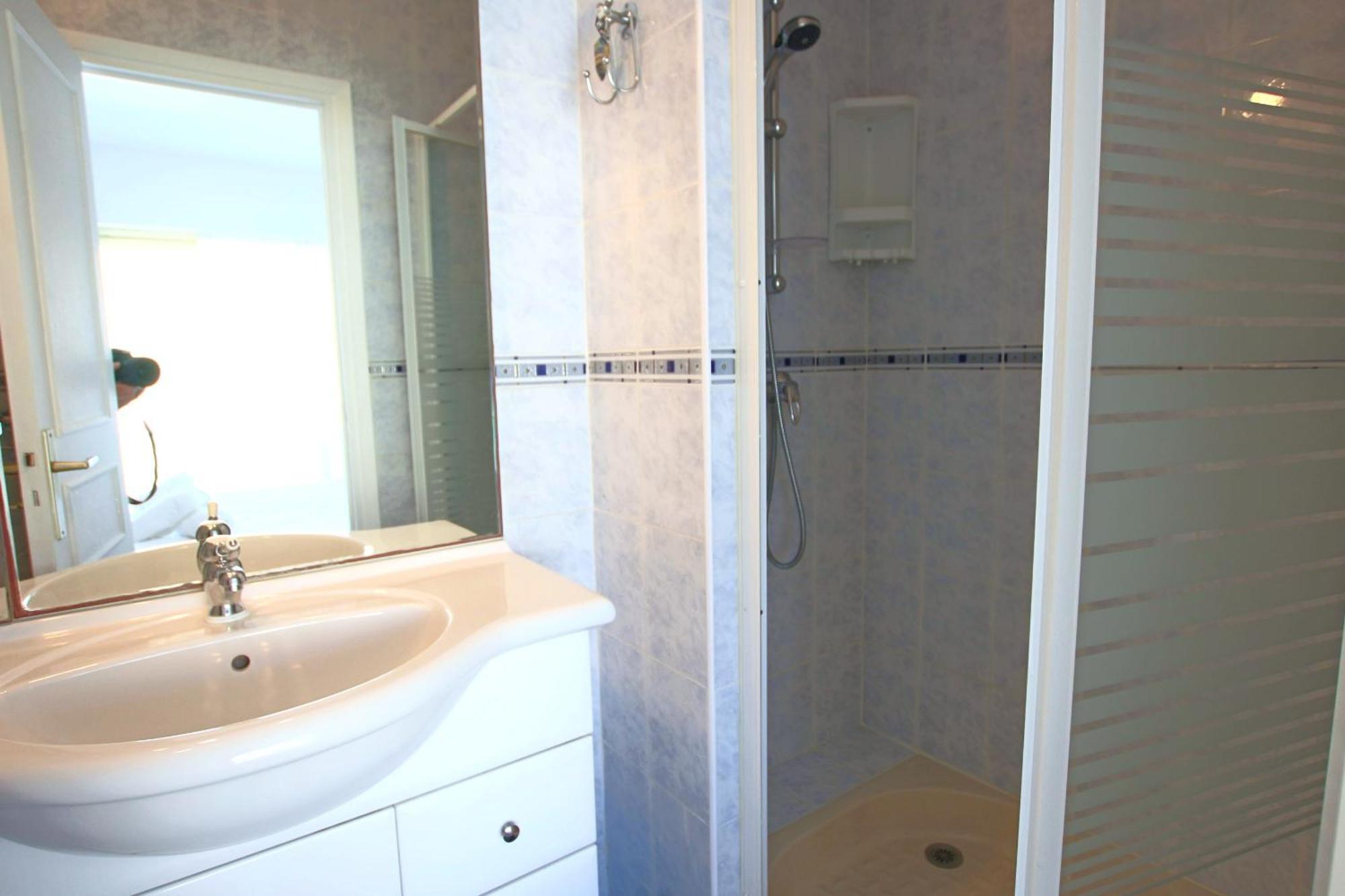 Palm - Beachfront * Cannes